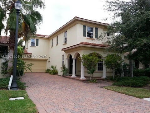 Photo of 735 Duchess Ct, Palm Beach Gardens, FL 33410 (MLS # A12103758)