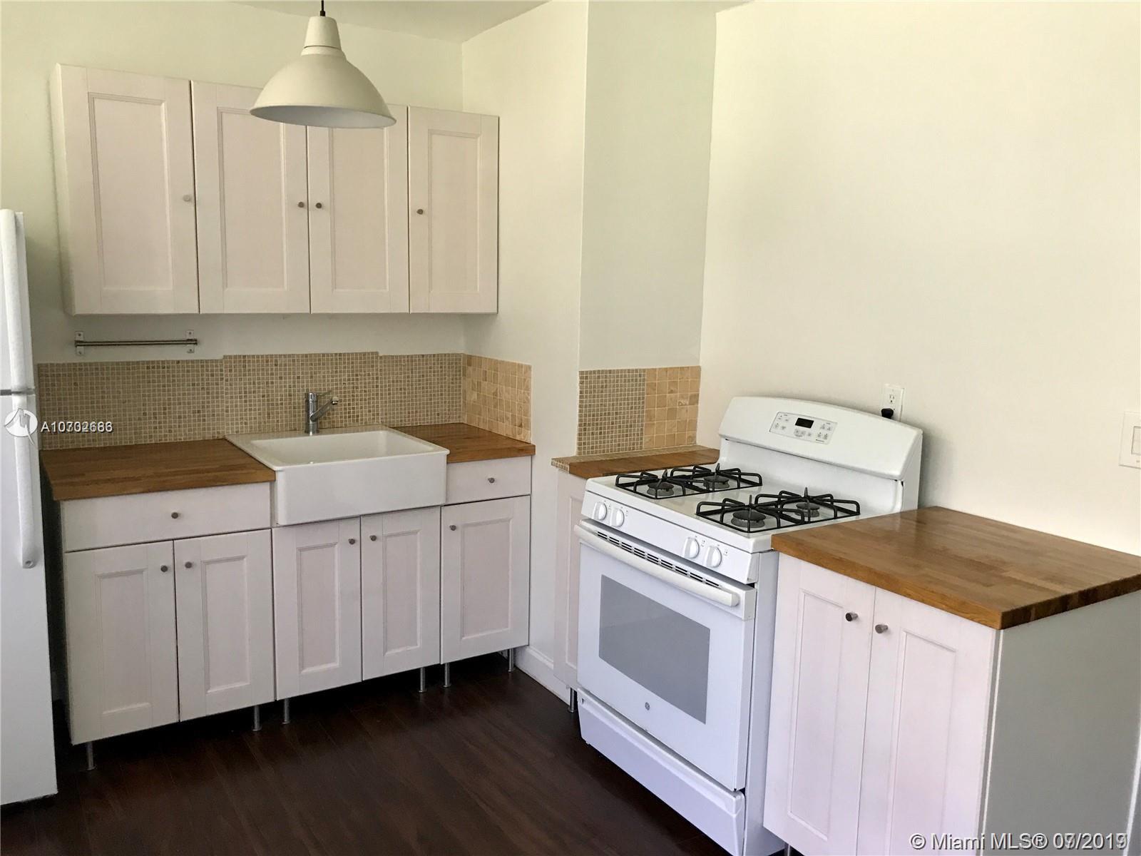 1080 Co op Apt - Residential Lease