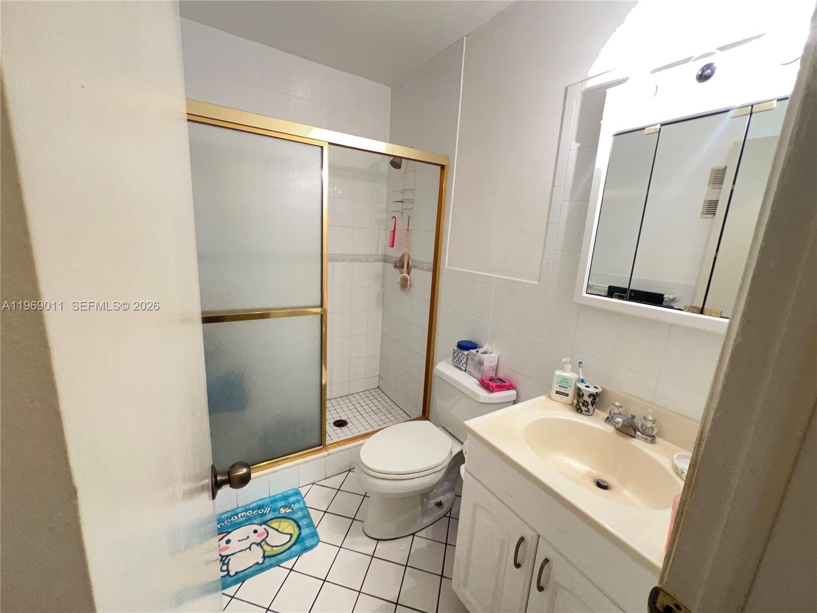 CLASSIC TOWNE HOUSES WEST - Residential