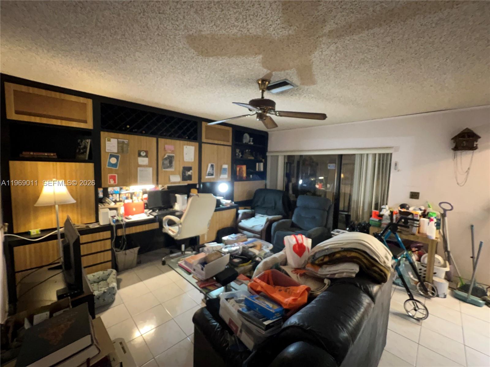 CLASSIC TOWNE HOUSES WEST - Residential