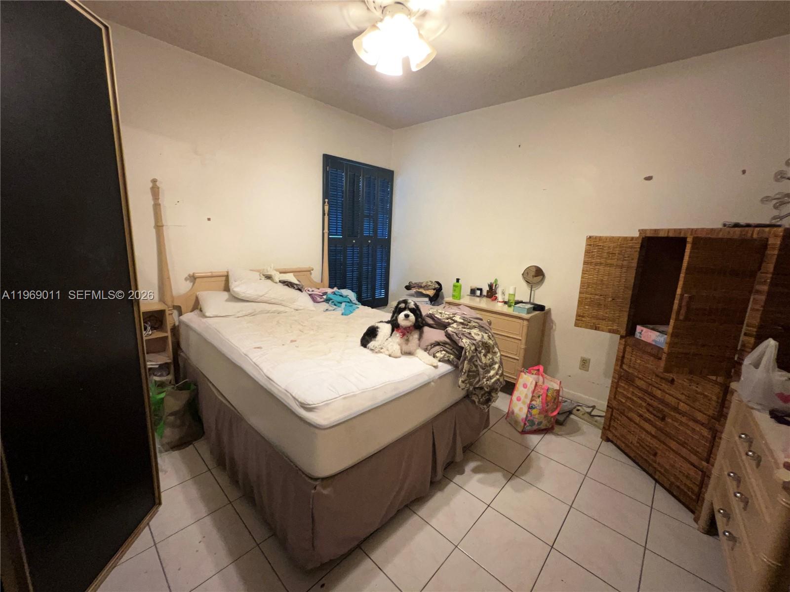 CLASSIC TOWNE HOUSES WEST - Residential