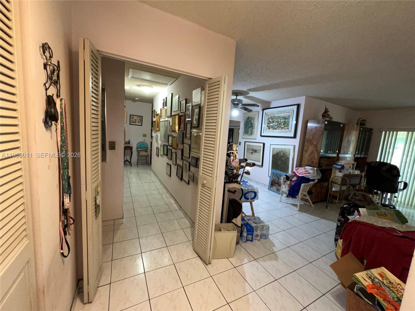 CLASSIC TOWNE HOUSES WEST - Residential