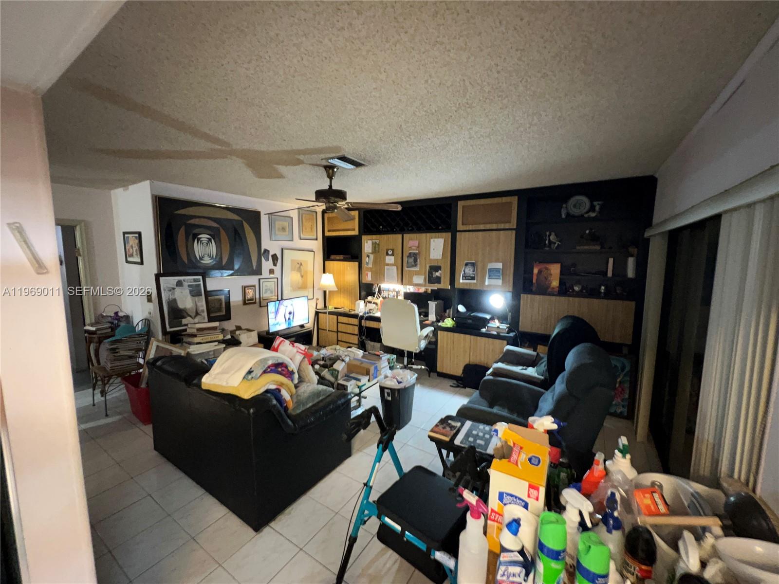 CLASSIC TOWNE HOUSES WEST - Residential