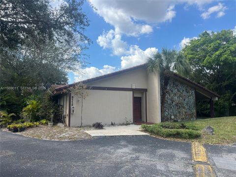 5112 Sheridan St 2 Hollywood FL 33021