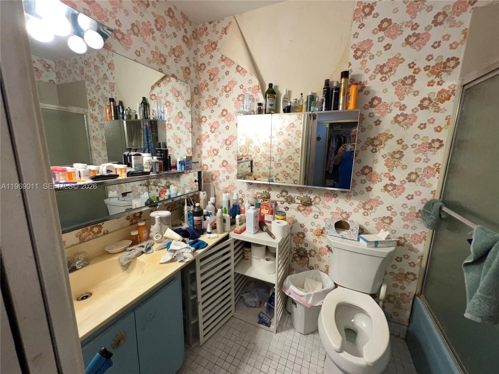 CLASSIC TOWNE HOUSES WEST - Residential