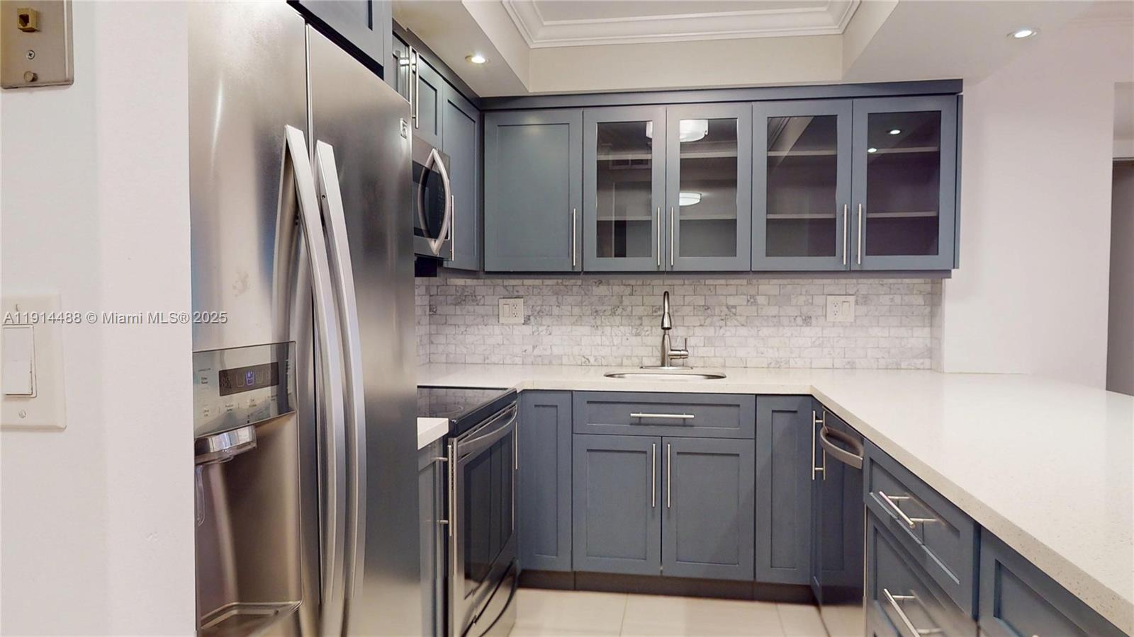 OLYMPUS CONDO - Residential