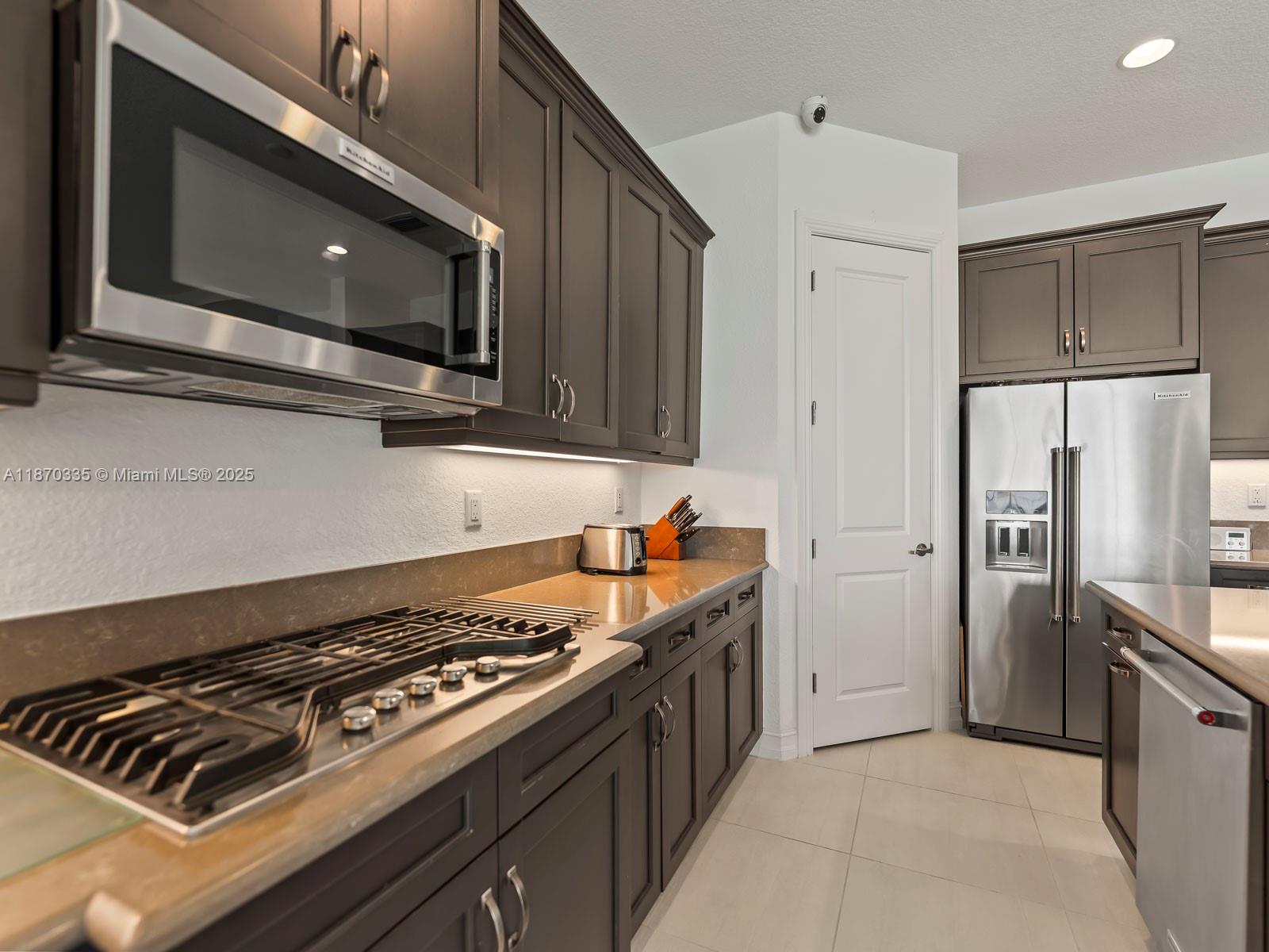 WATERCREST-42 ACRES - Residential