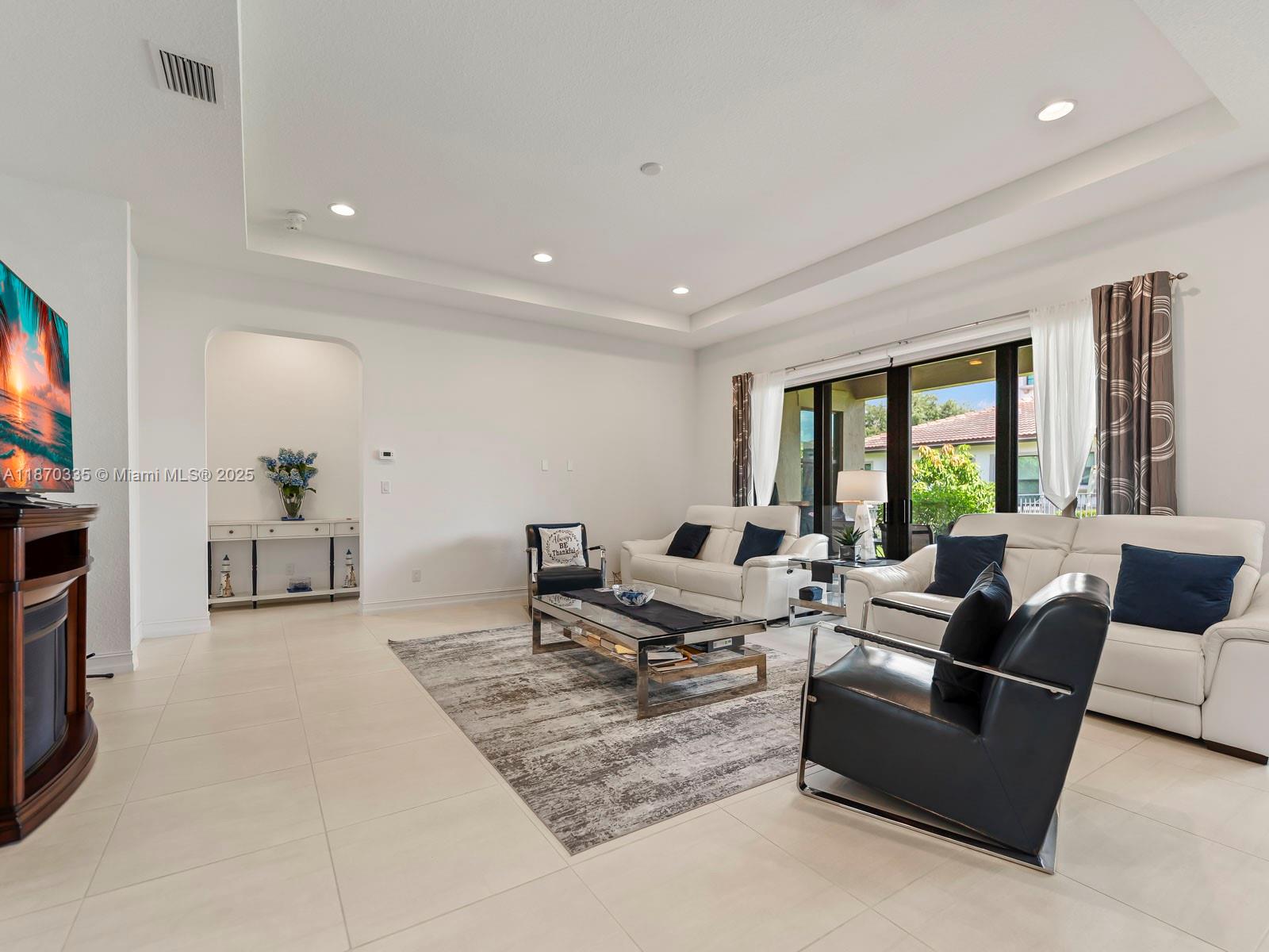 WATERCREST-42 ACRES - Residential