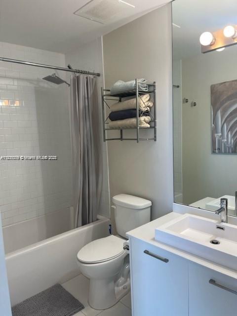 151 SE 1st St PH06