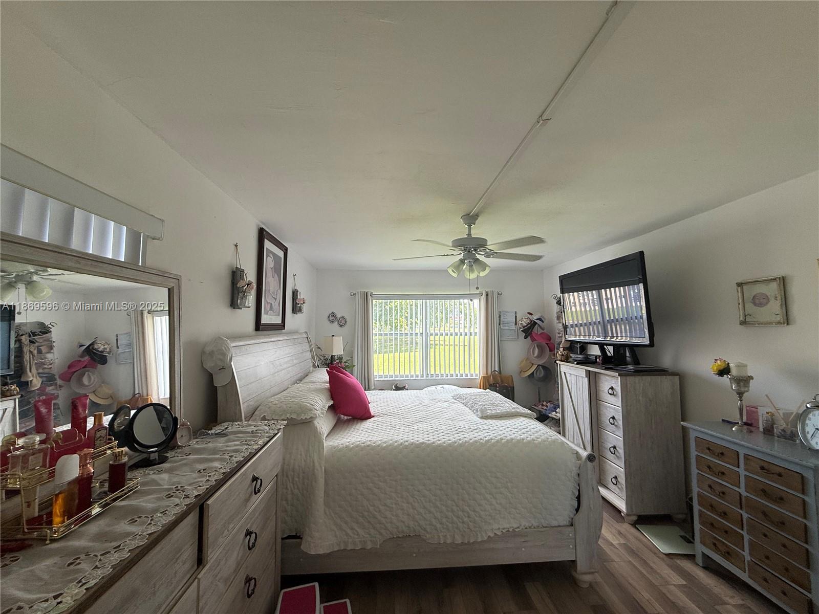 SUNRISE LAKES 119 CONDO - Residential