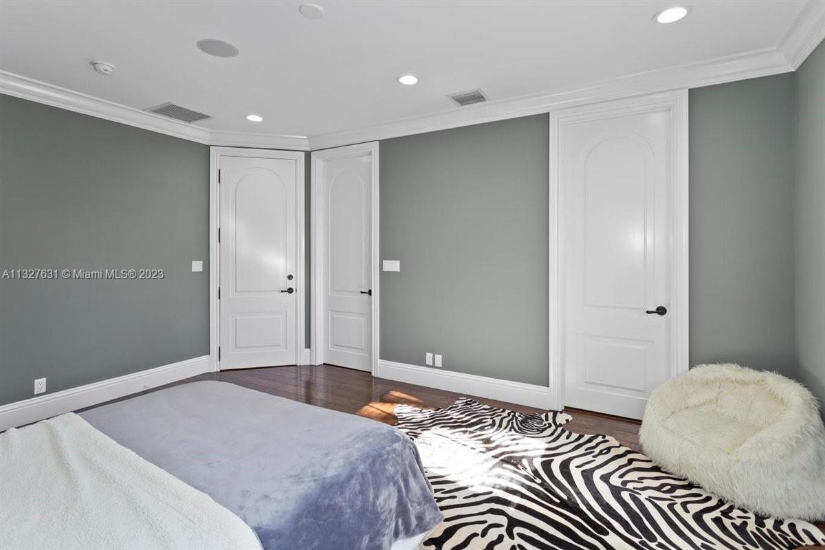 VISTA DEL LAGO - Residential