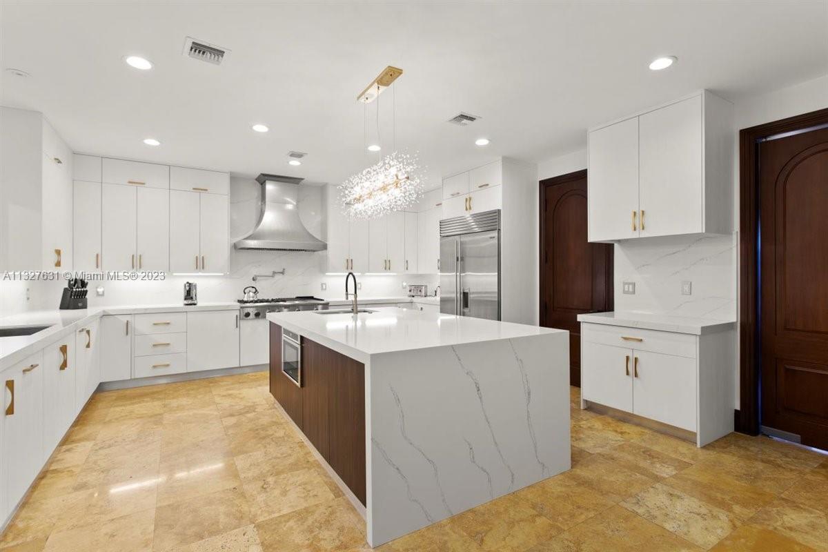 VISTA DEL LAGO - Residential