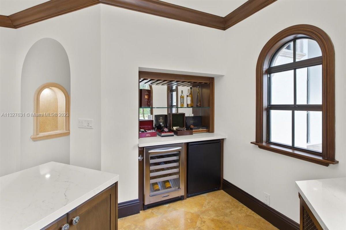 VISTA DEL LAGO - Residential