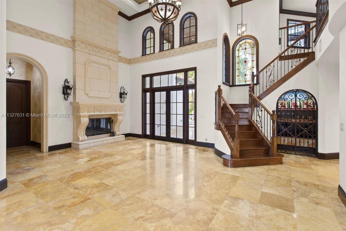 VISTA DEL LAGO - Residential