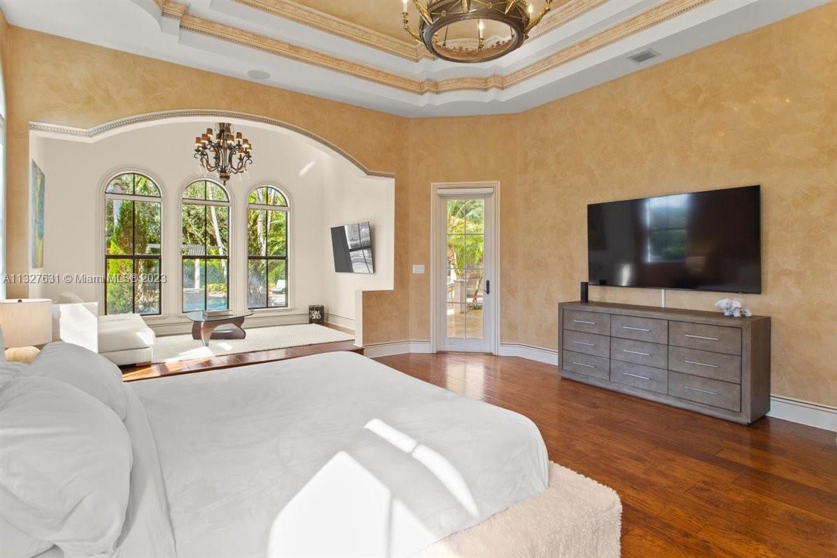 VISTA DEL LAGO - Residential