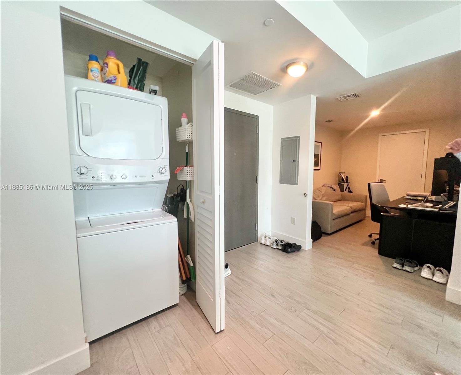 THE BONDO (1080 BRICKELL) - Residential