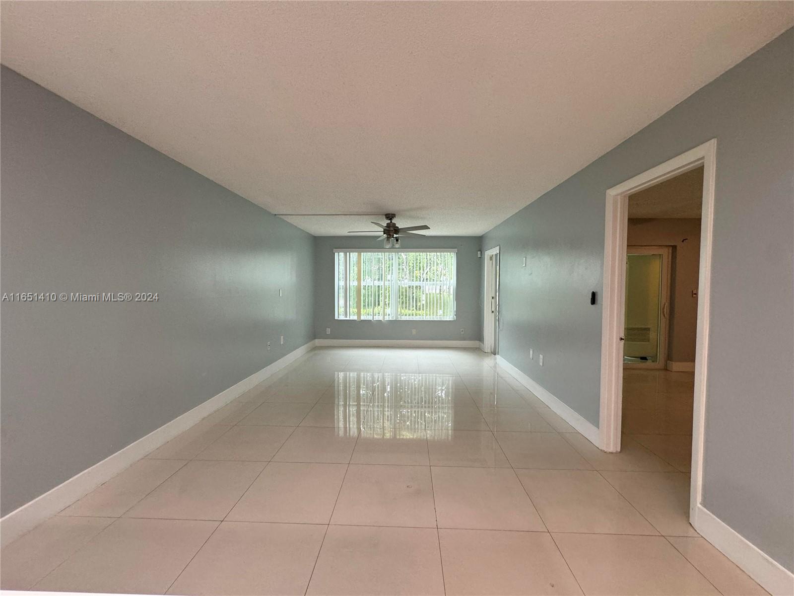 OMEGA CONDO NO 6 - Residential