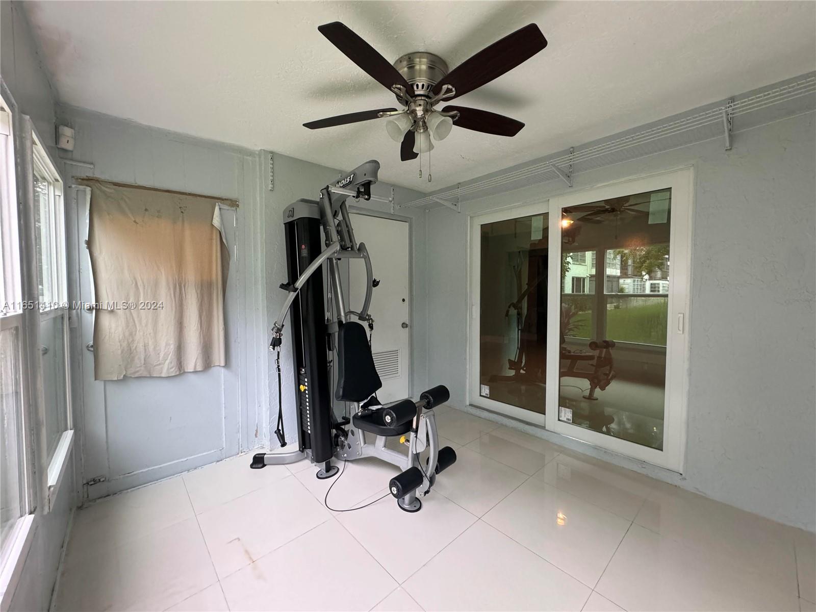 OMEGA CONDO NO 6 - Residential