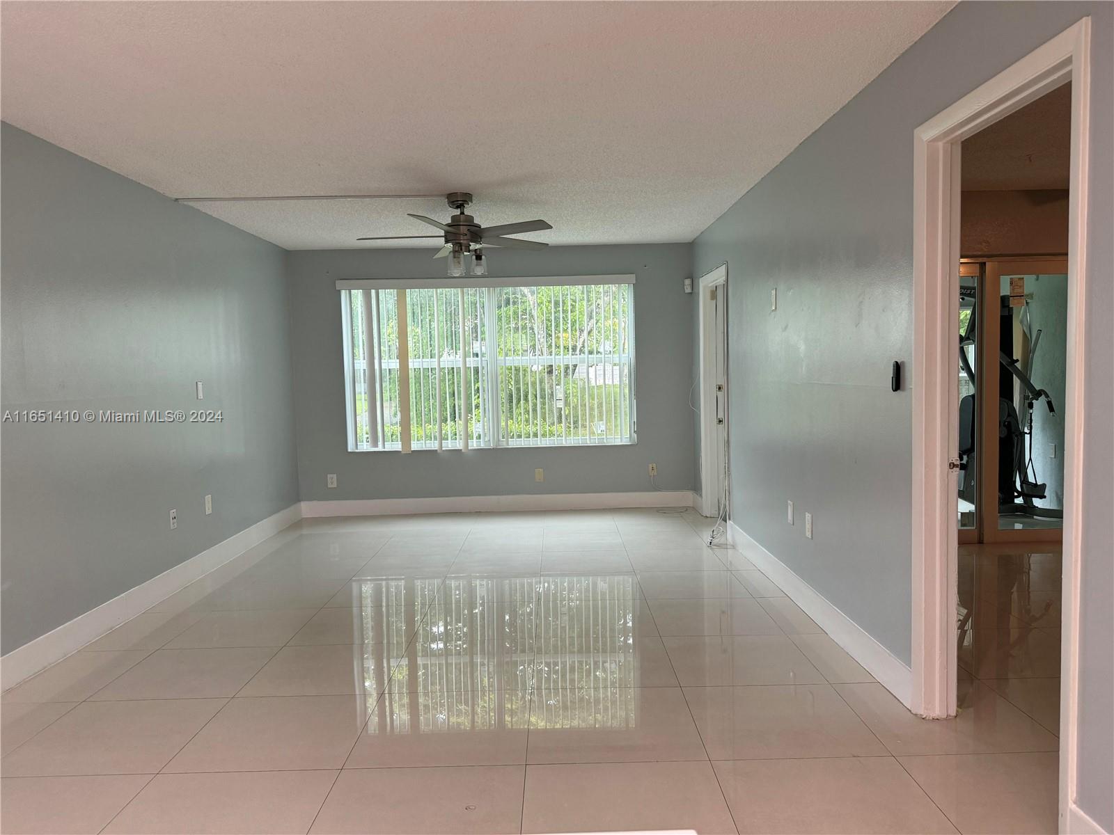 OMEGA CONDO NO 6 - Residential