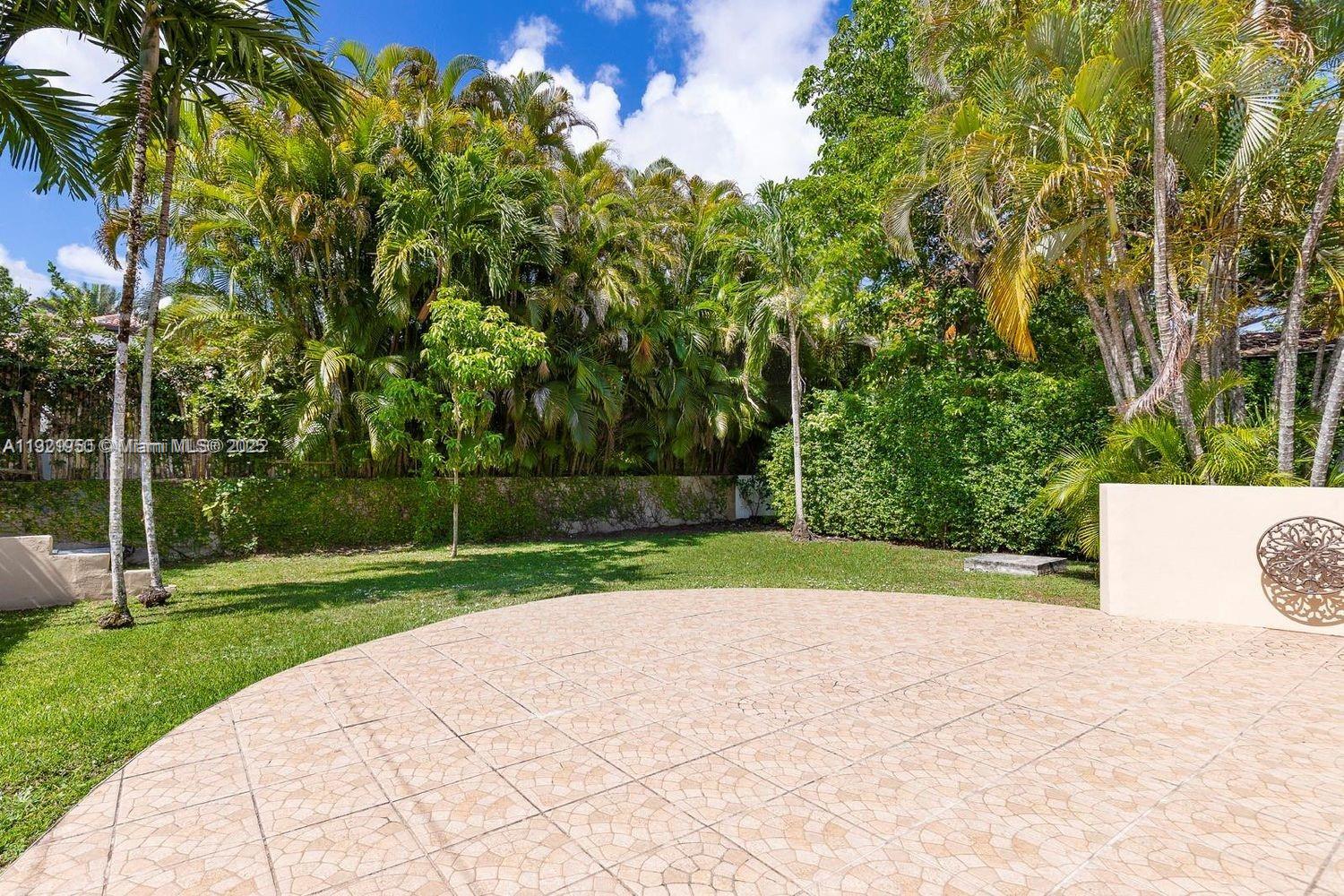 CORAL GABLES GRANADA SEC - Residential Lease