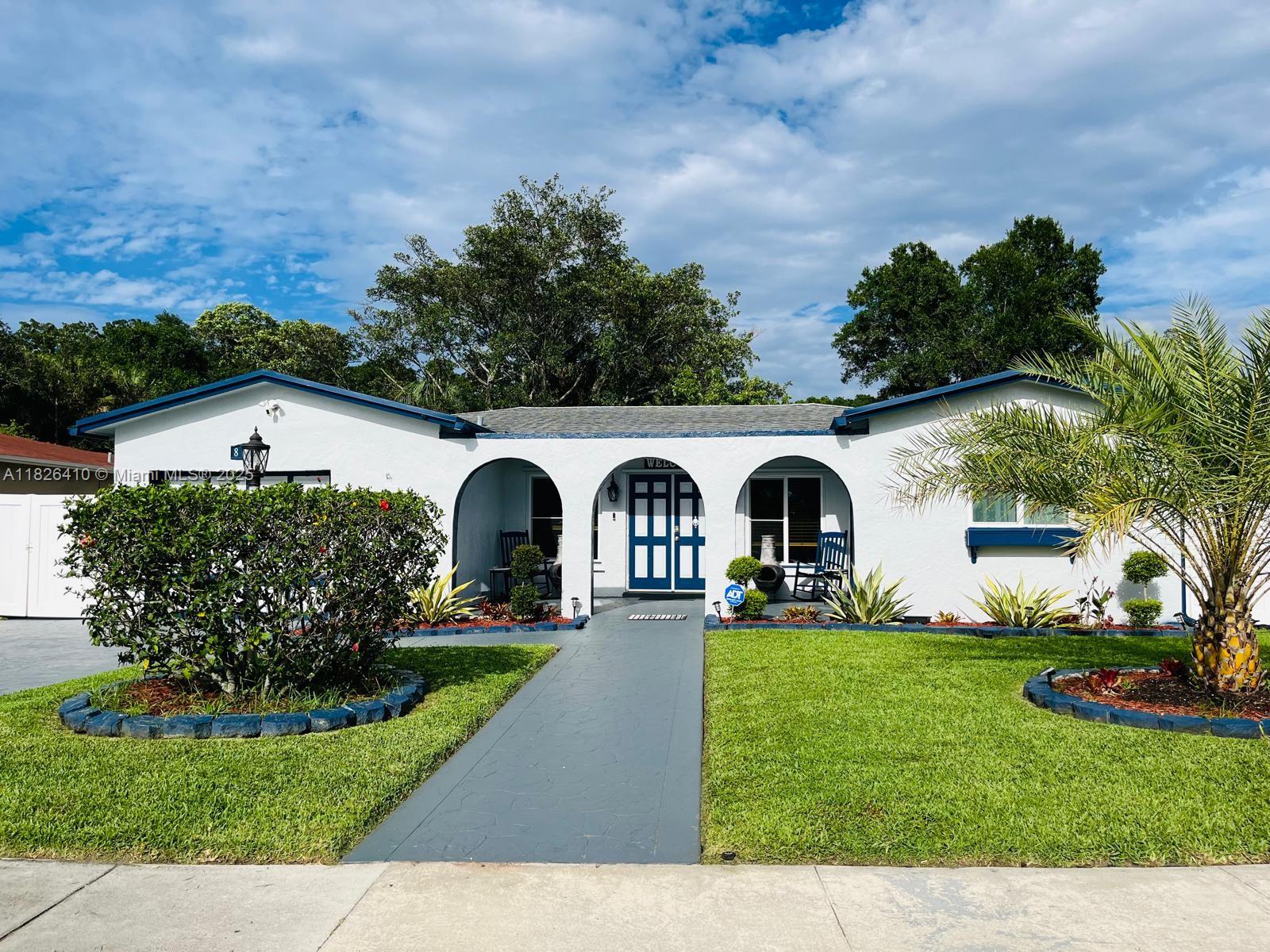 831 SW 49th Ter 0