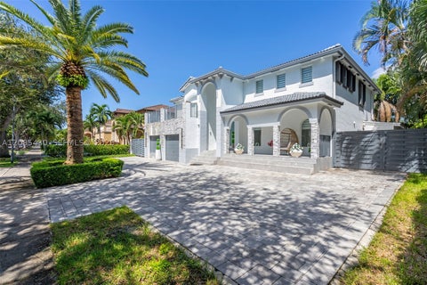 Photo of 8441 NW 163rd Ter, Miami Lakes, FL 33016 (MLS # A12095430)