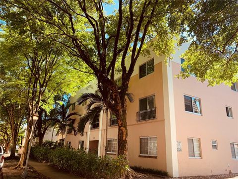 Photo of 1110 Salzedo St #2C, Coral Gables, FL 33134 (MLS # A11996742)