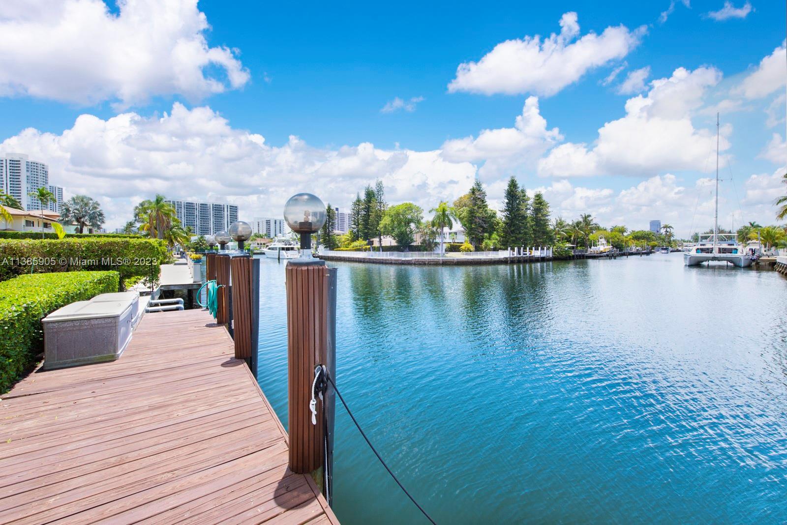 GOLDEN ISLES SEC - Residential