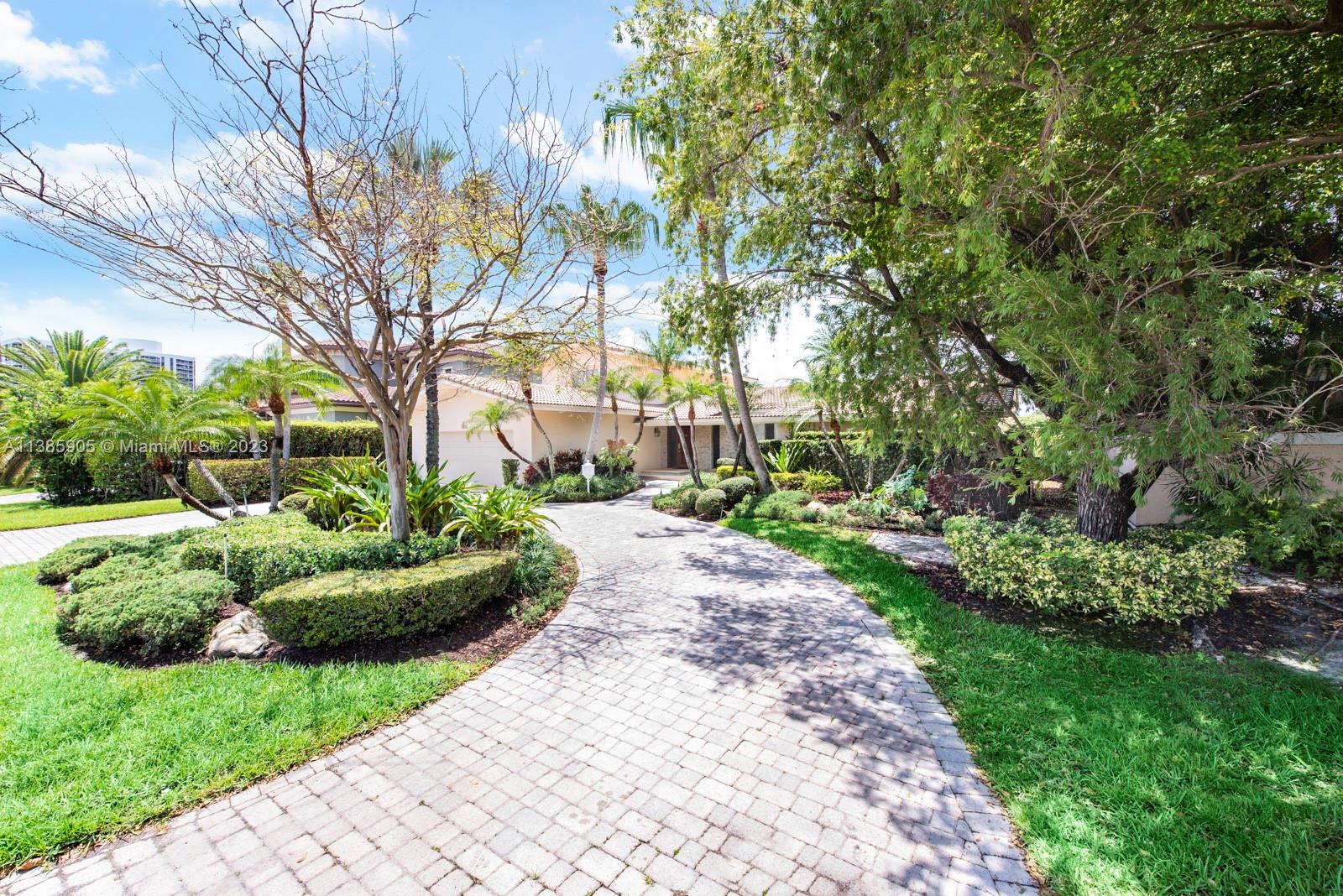 GOLDEN ISLES SEC - Residential