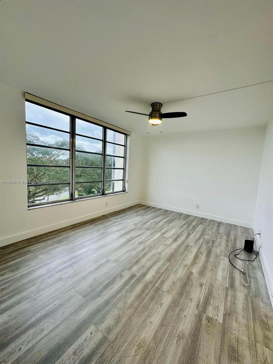 NO 39 PALM-AIRE COUNTRY C - Residential Lease