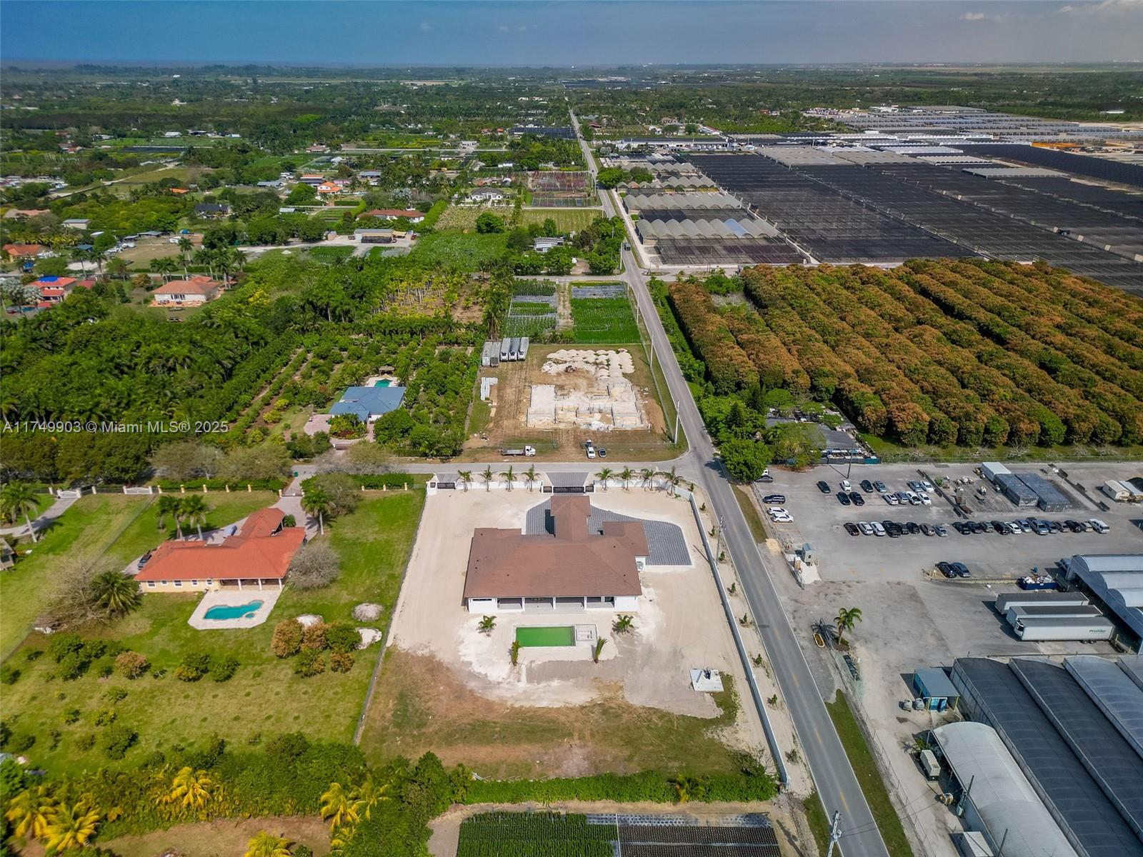 NEW HOMES ESTATES - Residential