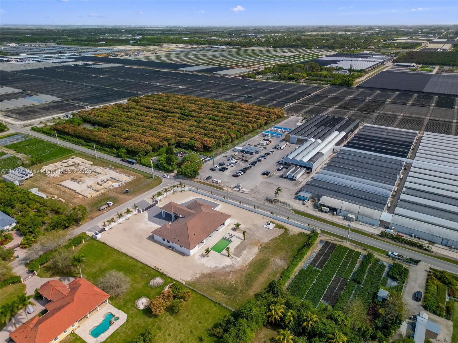 NEW HOMES ESTATES - Residential