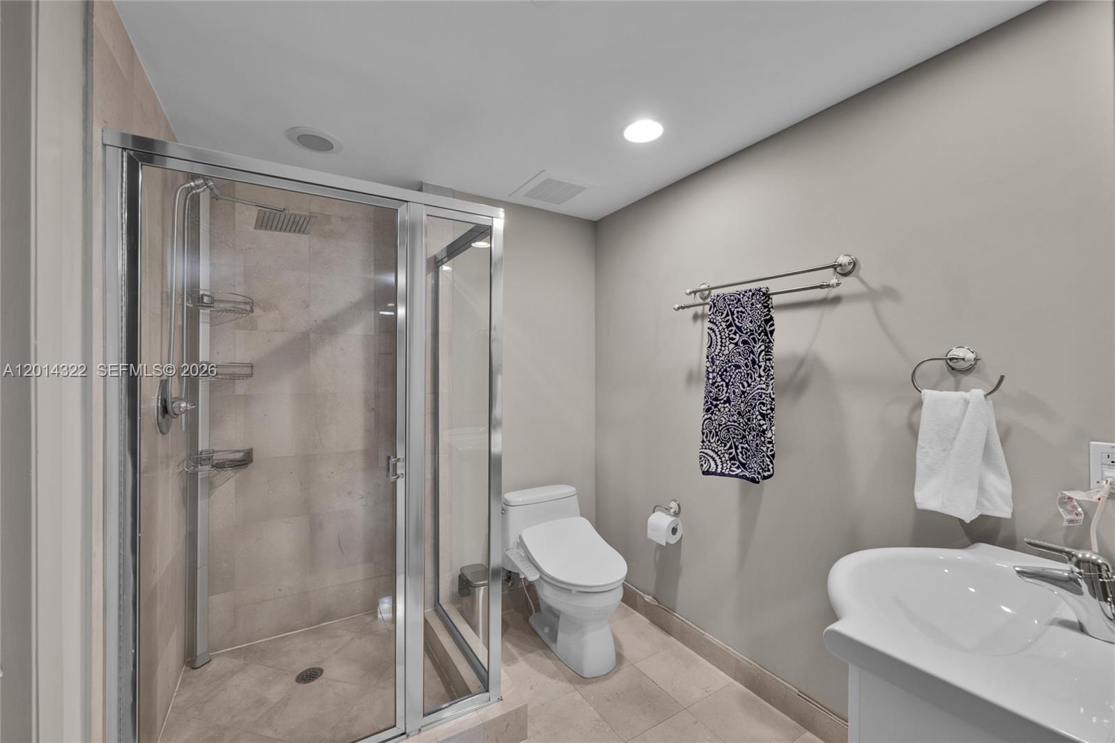 BEACH CLUB THREE CONDO - Residential