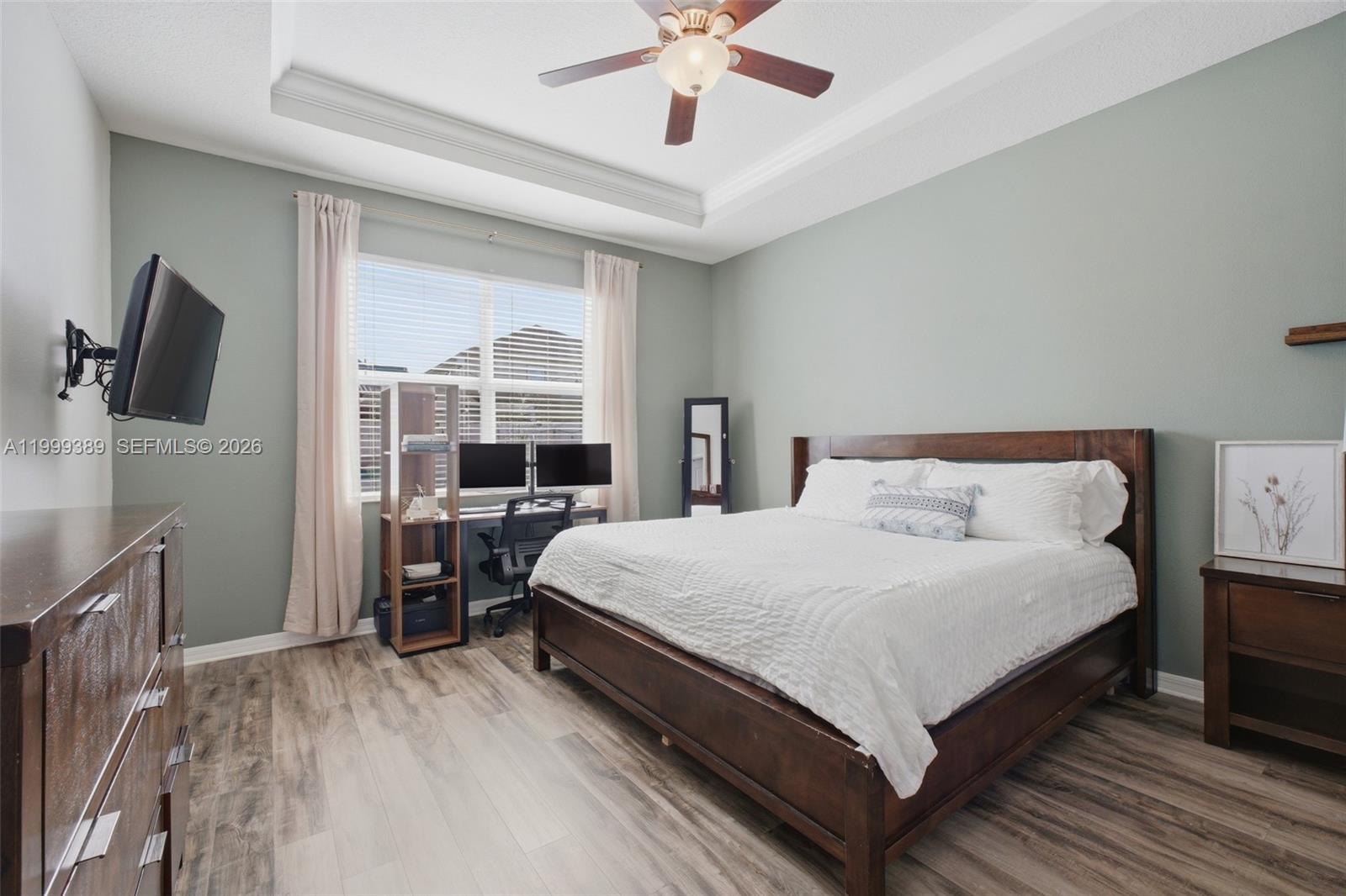 RANDAL PARK - Residential