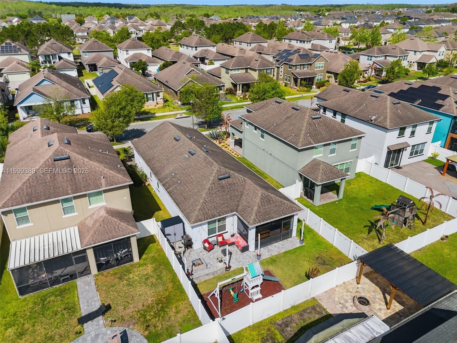 RANDAL PARK - Residential