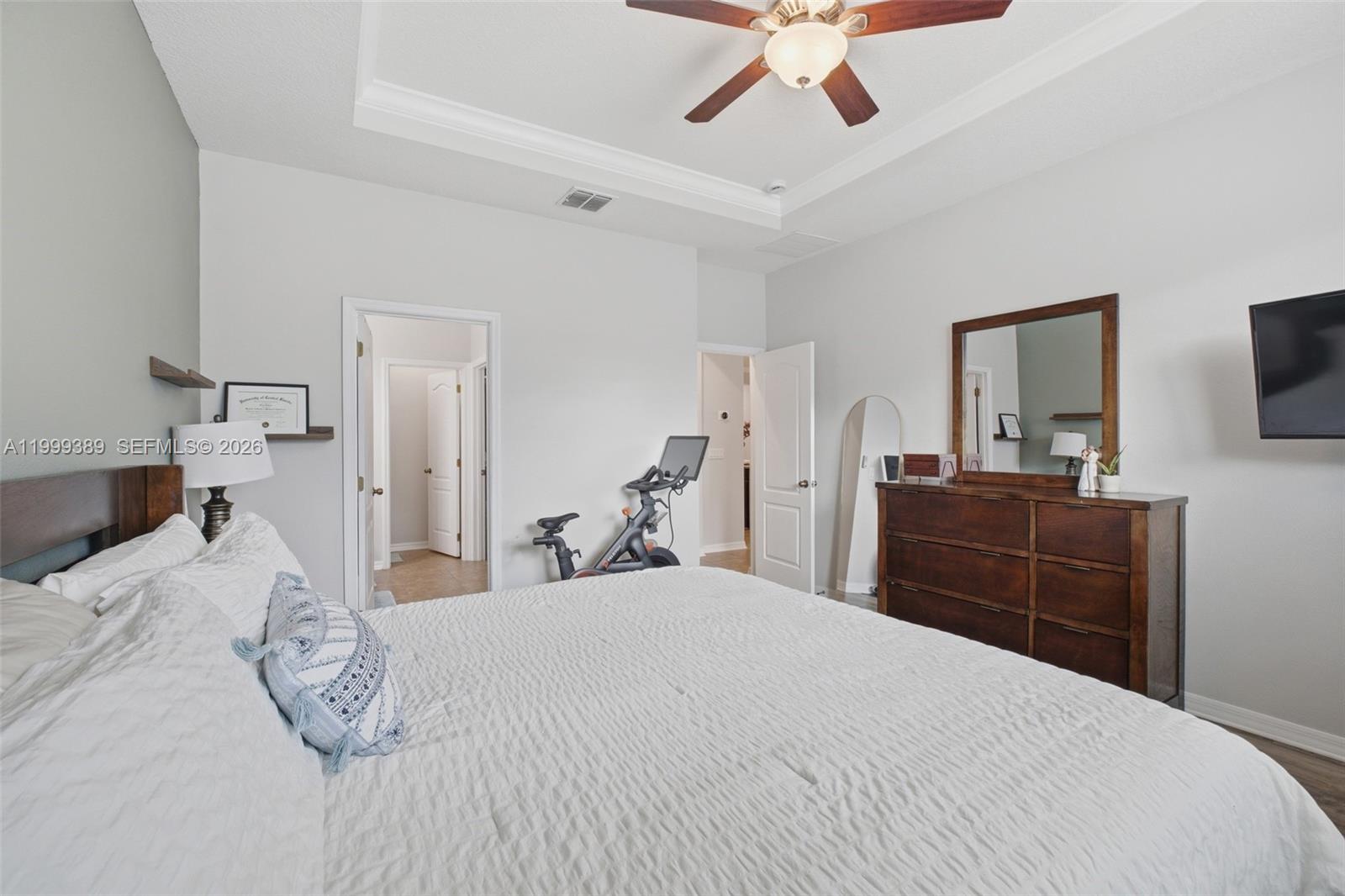 RANDAL PARK - Residential