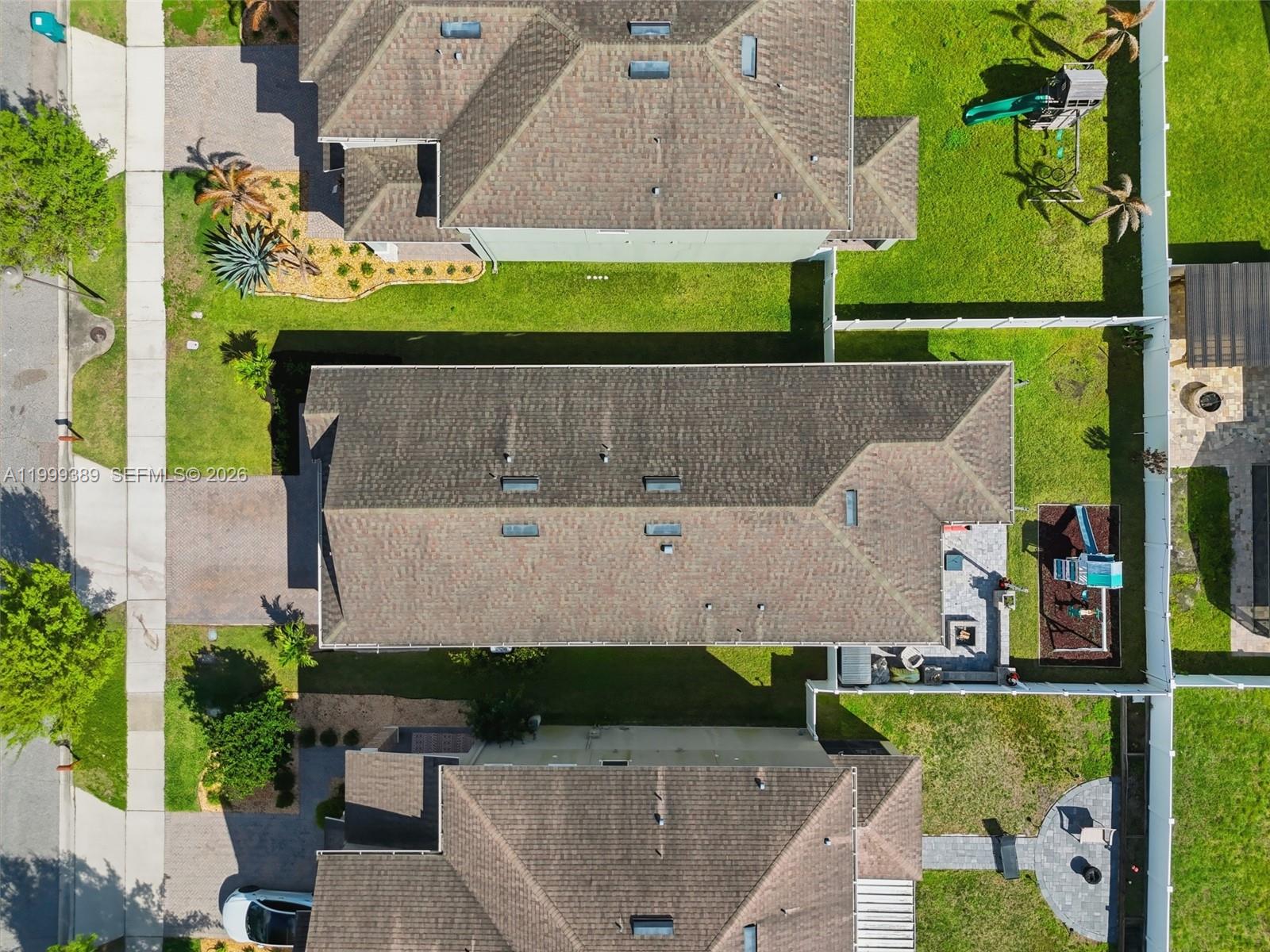 RANDAL PARK - Residential