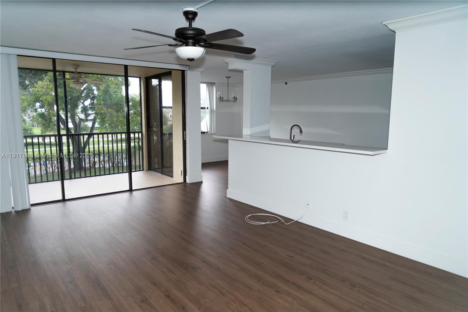 LAKE EMERALD CONDOMINIUM - Residential Lease