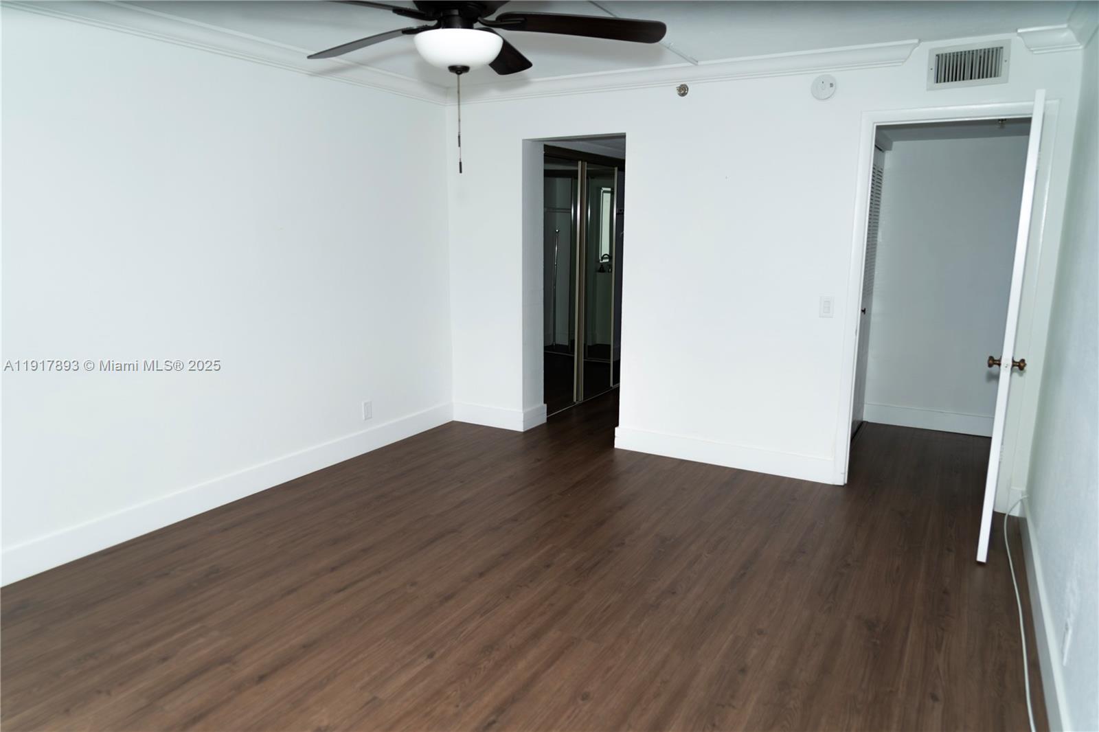 LAKE EMERALD CONDOMINIUM - Residential Lease