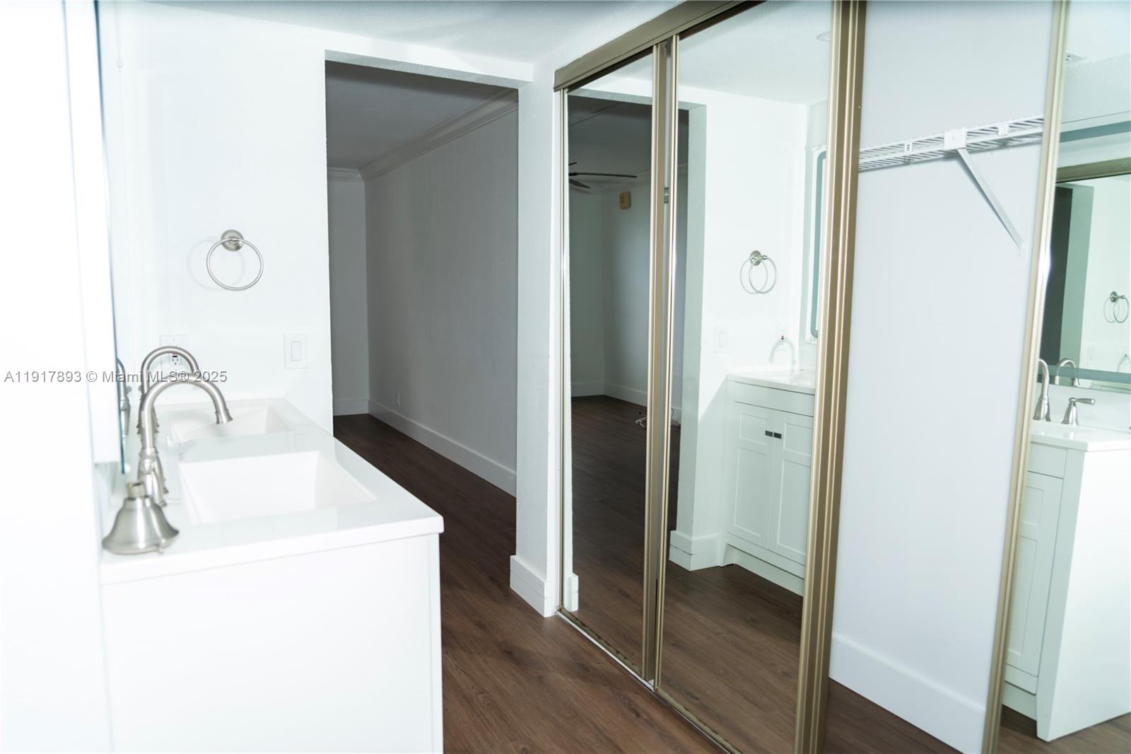 LAKE EMERALD CONDOMINIUM - Residential Lease