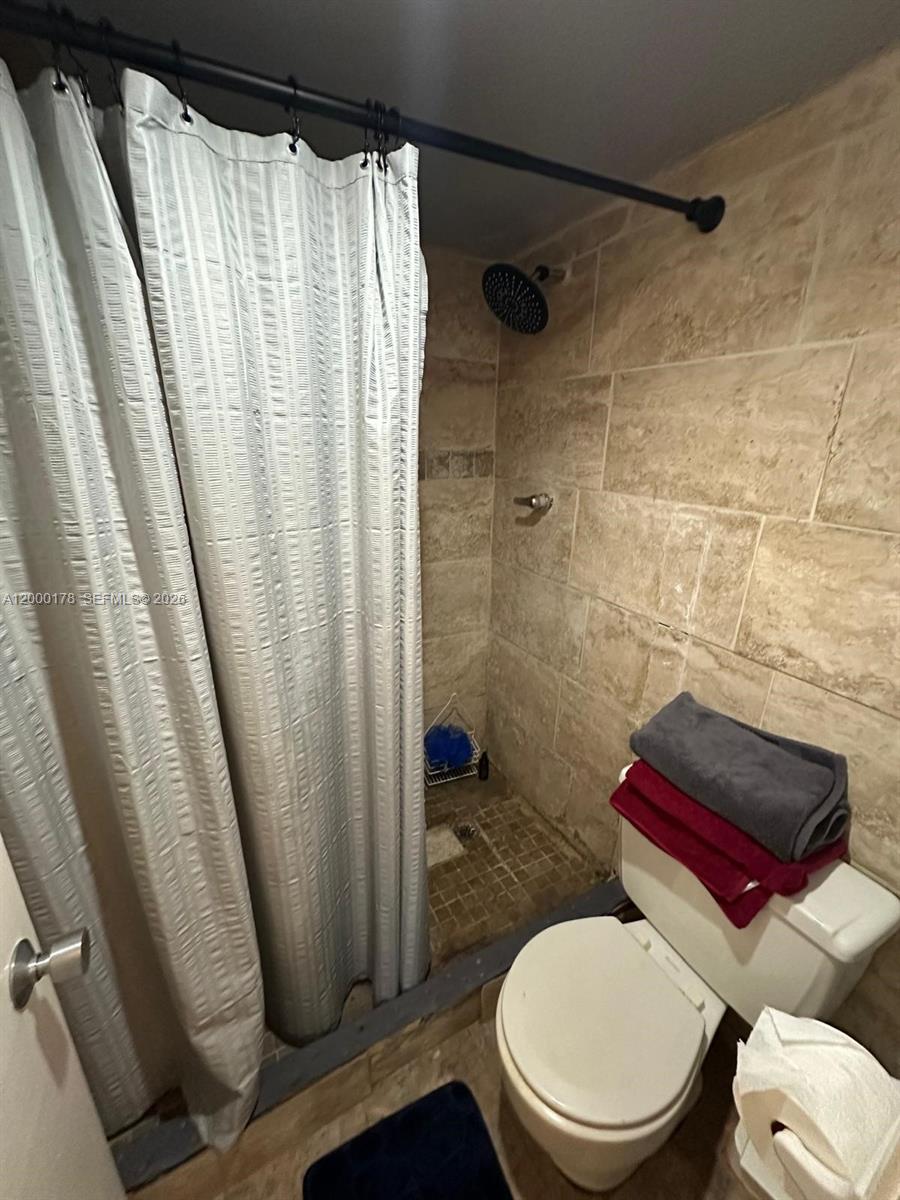 DEERFIELD PINES CONDO - Residential