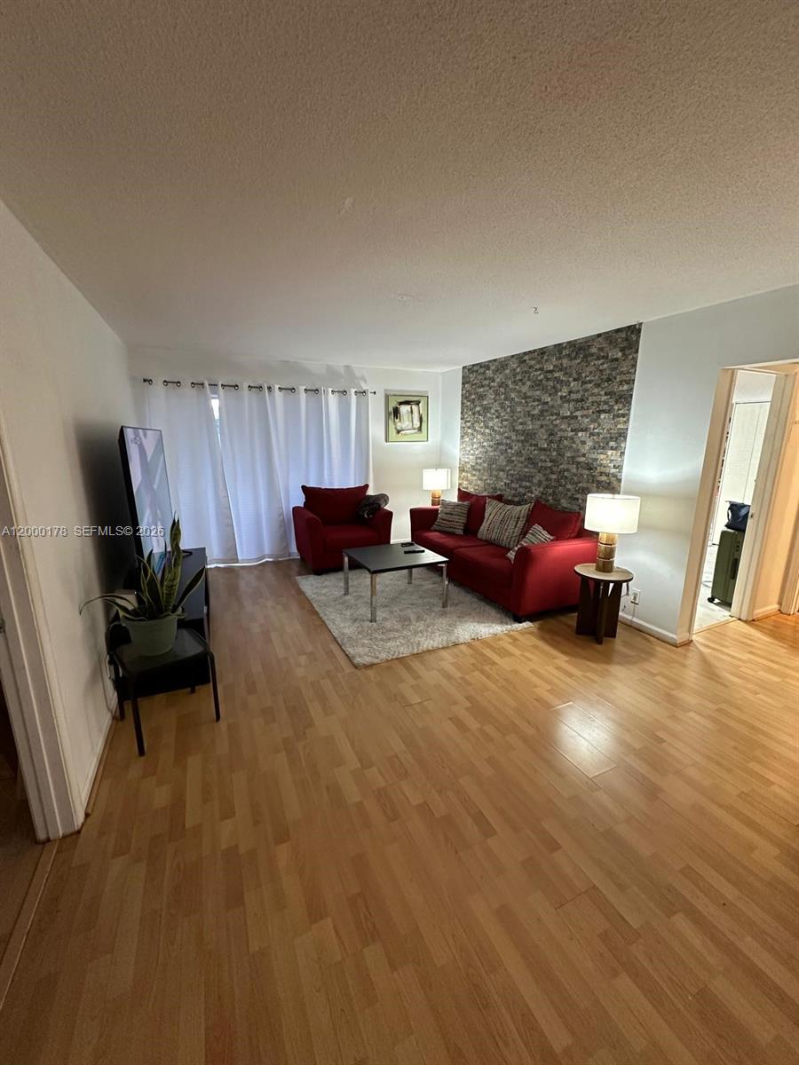 DEERFIELD PINES CONDO - Residential