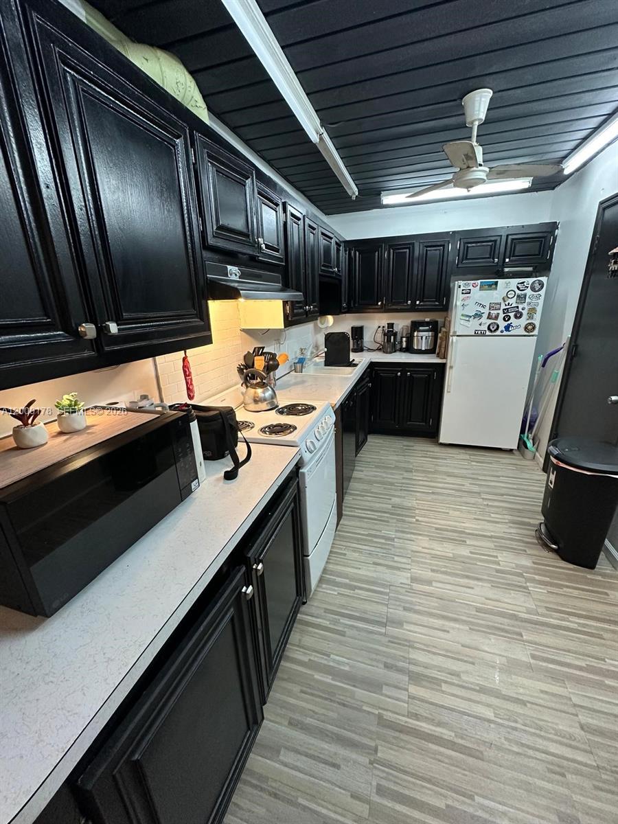 DEERFIELD PINES CONDO - Residential