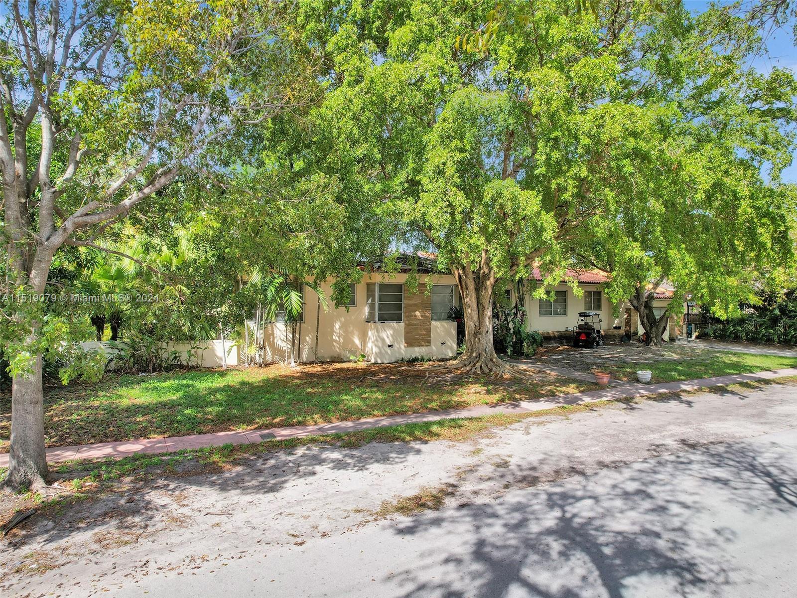 4454 Adams Ave