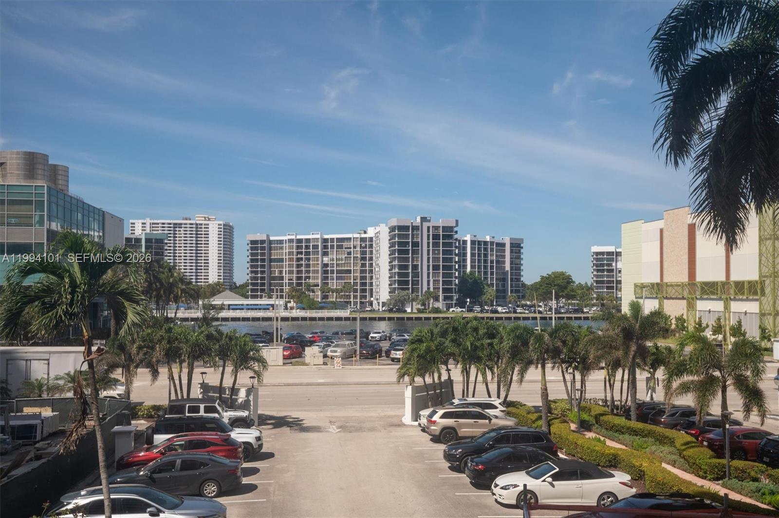 ALEXANDER TOWERS CONDO - Residential