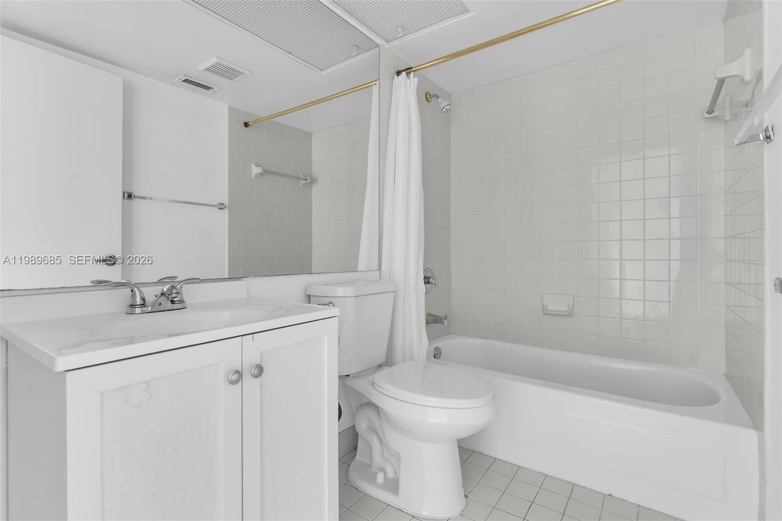 KEYS GATE CONDO NO SEVEN - Residential