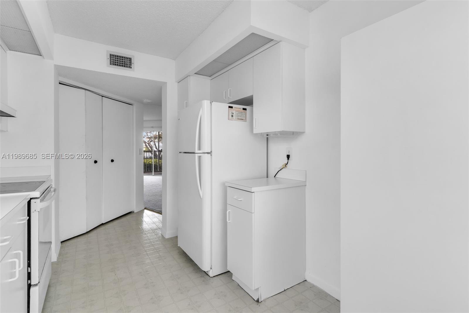 KEYS GATE CONDO NO SEVEN - Residential