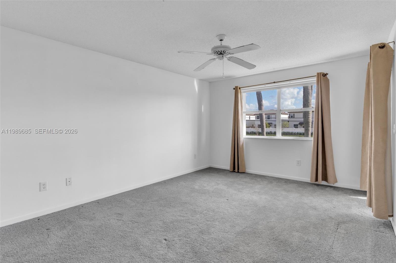 KEYS GATE CONDO NO SEVEN - Residential