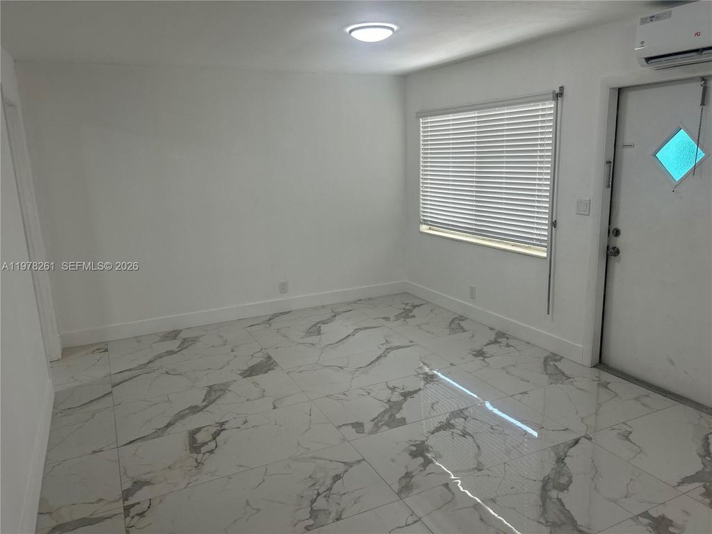 Photo of 2000 Buchanan St #10, Hollywood, FL 33020 (MLS # A11978261)