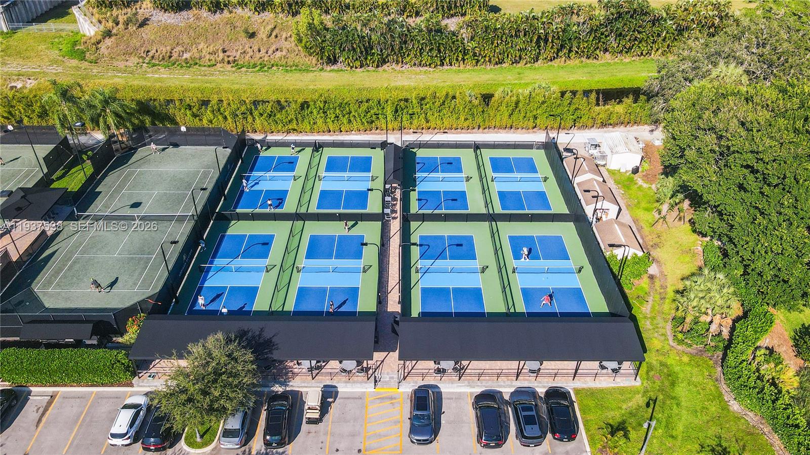 ADDISON RESERVE PARS 1 AN - Residential